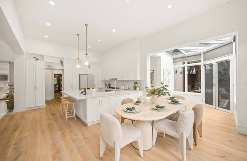 Brighton House | Luxury Seaside Estate with Pool & Garden Oasis