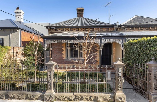 South Yarra House | Luxury Villas Muse Manor (mins from Melbourne CBD)