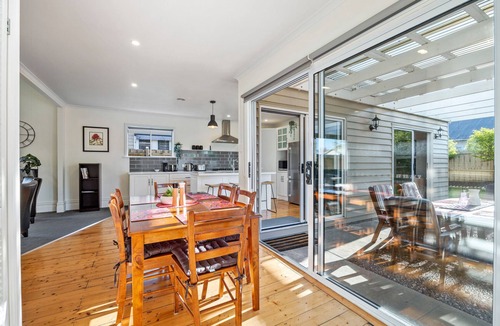 Ballarat House | Lyons Corner Central Ballatat