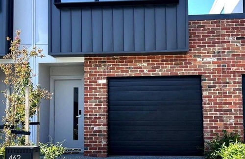 Albury House | Macauley Central | CBD | Walkable