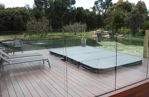 Cowes House | Mackaloucoo Retreats - MR2
