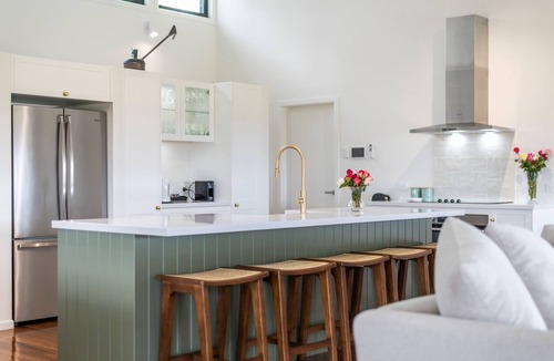 Gulmarrad Apartment | Maclean Farmstay -Farm and Beach - A Truly Unique Experience
