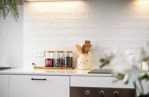 Newcastle Apartment | Macquarie House - Free Parking - Ultimate Luxury - Beachside
