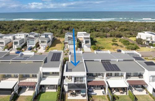Magenta Shores House | Magenta Dunes a 3BR lux golf retreat w/Spa & Resort facilities