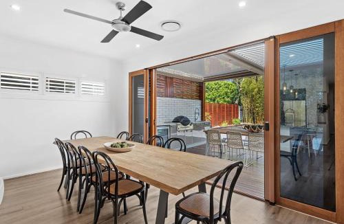 Shoal Bay House | Maggie Mae