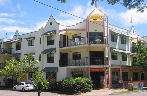 Horseshoe Bay Apartment | Magnetic Sunsets Resort