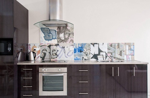 Fingal Bay House | Magnolias – walk to beach