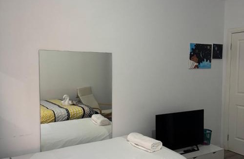 Truganina House | Mahzan Private Room 4