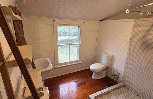 Wollongong CBD Apartment | Maids Quarters