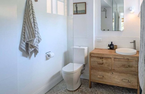 Yamba Resort | Main Beach Apartment with national park Views