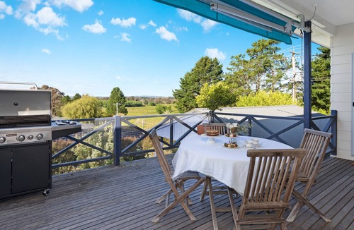 Moss Vale House | Maison Chance - Charming Elegance, European country style - Wedding Bliss