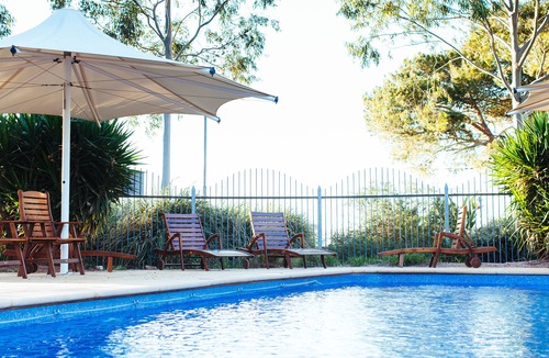 Davenport Apartment | Majestic Oasis Apartments