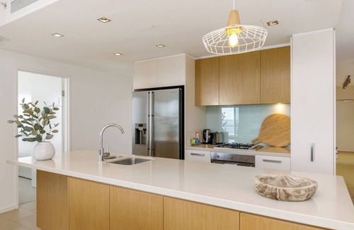 Darwin City Centre Apartment | Majestic Waterfront Lagoon & Harbour Views + Cafes