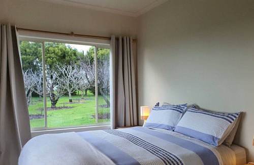 Boat Harbour Cottage | Mallavale Farm Boat Harbour - stunning ocean views