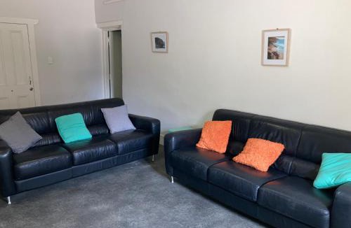 Warrenben House | Mallee Lodge - Dhilba Guuranda-Innes National Park
