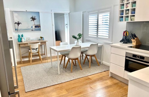 Manly Apartment | Manly Beach family retreat plus rare onsite parking