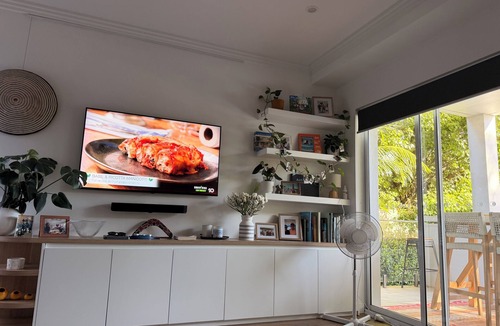 Manly Vale Apartment | Manly Coast ground floor modern 2 bedder