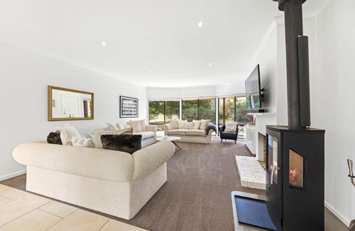 Mansfield House | Mansfield Vista House - 5 Bedrooms - Mansfield