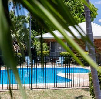 Emerald Hotel | Maraboon Motor Inn