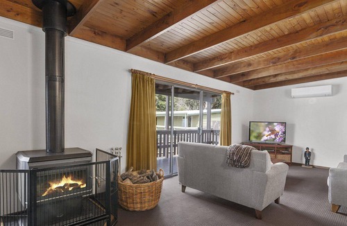 Marengo House | Marengo Beach And Reef