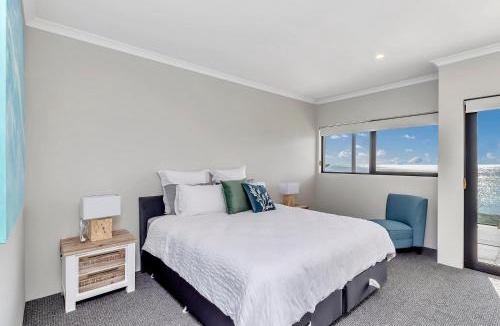Mandurah Apartment | Marina-Ocean Front Escape with Breathtaking Views