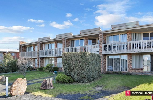 Bermagui Apartment | Marina Townhouse 1 - Unit 1 Wapengo St 6