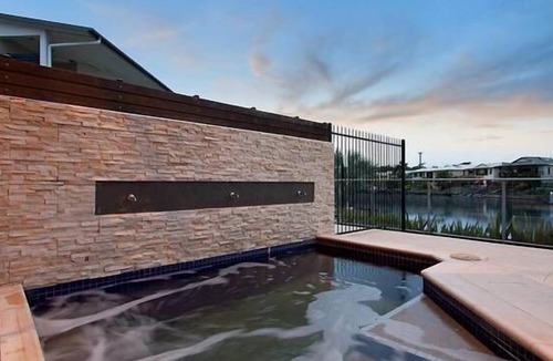 Bayview House | Marina Views Townhouse