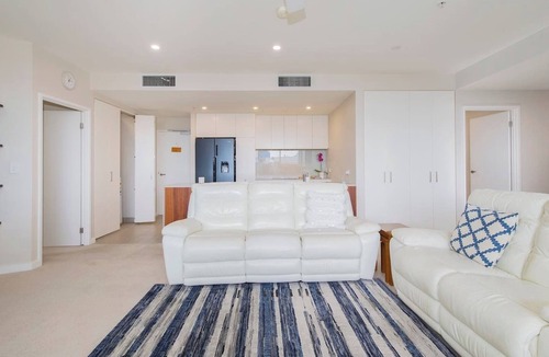 Newcastle West Apartment | Marketown Maiden Inner city meets Beachside Vibes