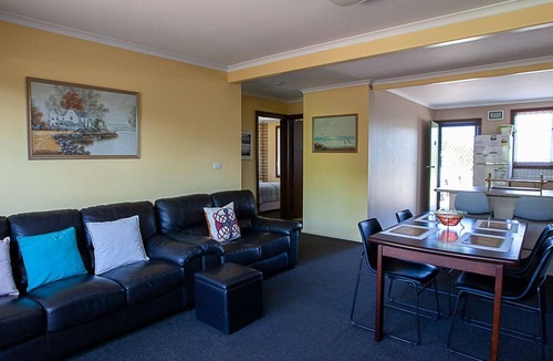 Bermagui Apartment | Marlin Waters10 - 10/8 Narira Street- By the river