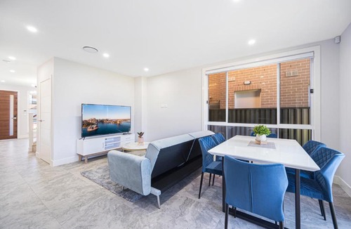 Marsden Park House | Marsden Park 2 level warm house near Parks