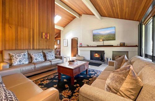 Lovedale House | Martha's Homestead