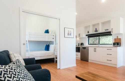 Armidale House | Mary Cabin | Saumarez Homestead