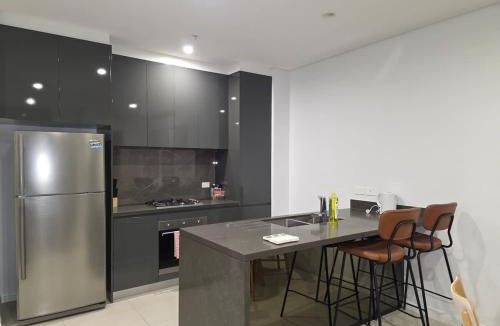 Mascot Apartment | Mascot 2 beds 13 Close to station easy to anywhere