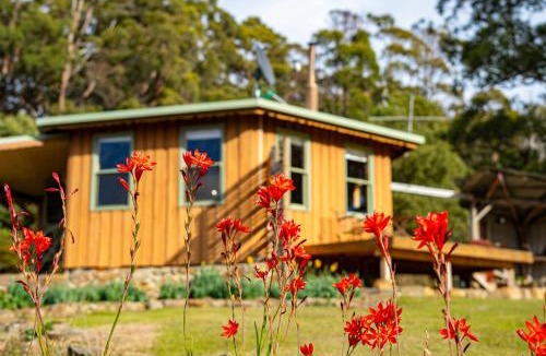 Adventure Bay House | Mavista Cottage