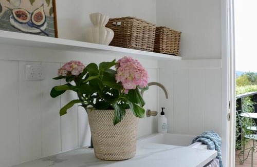 Moss Vale House | Mawson House Southern Highlands Views Calm Stylish