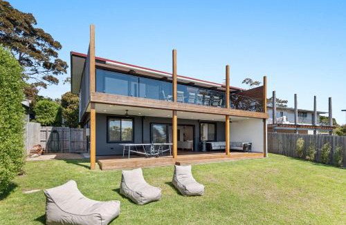McCrae House | McCrae Holidays by Ready Set Stay