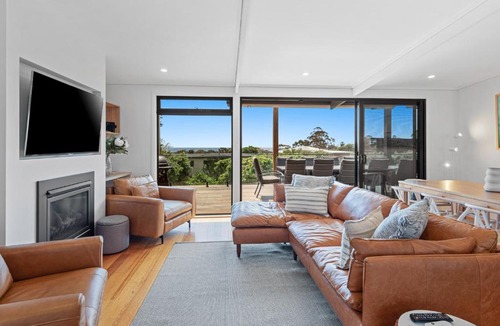 McCrae House | McCrae Holidays by Ready Set Stay