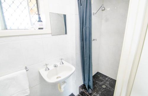 Mount Melville House | Melville Views Apartment