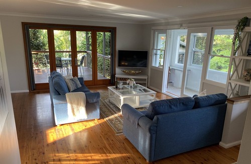 St Ives Chase House | Menengai, Luxury Townhouse in St Ives, NSW