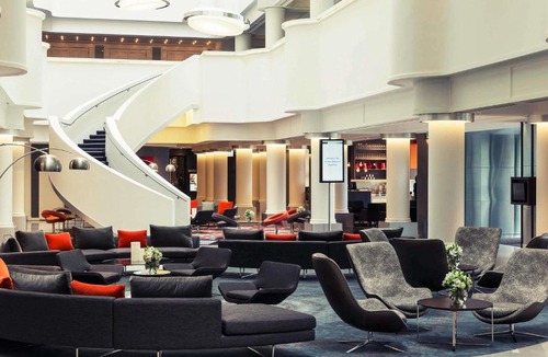Melbourne Hotel | Mercure Melbourne Albert Park