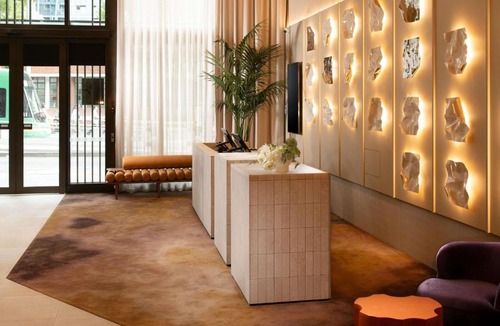 Melbourne Central Business District Hotel | Mercure Melbourne La Trobe Street