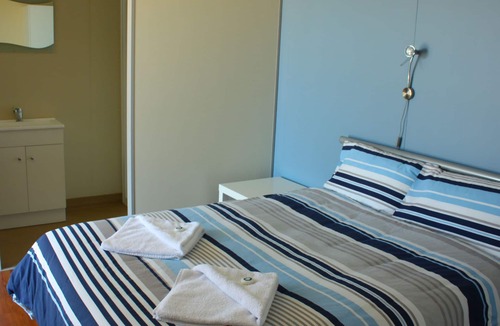 Bowen Hotel | Merinda Village Hotel