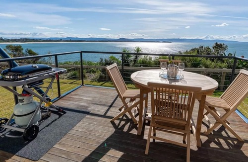 Culburra Beach House | Mermaids Hideout — Stay5 Pay 4