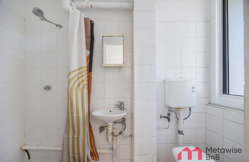 Rushcutters Bay Apartment | MetaWise BnB Stylish Studio Rushcutters Room 1