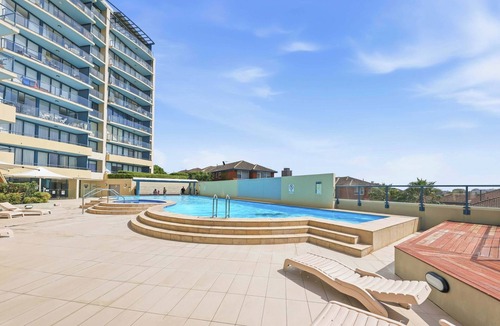 Cronulla Apartment | MetaWiseBnB Cronulla Beach Walk to Train & Shops 3