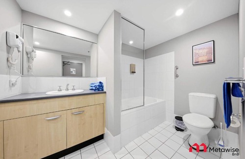 Cronulla Apartment | MetaWiseBnB Cronulla Beach Walk to Train & Shops 1