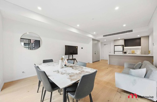 Rouse Hill Apartment | MetaWiseBnB Modern 1BR Near Shops & Metro