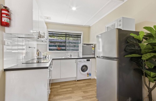 Metung Apartment | Metung Akora 2Bdrm Apartment Pets & Boats welcome!