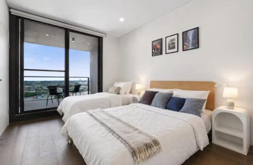Lidcombe Apartment | Midnight in Manhattan 1BR 1CAR Close to Accor