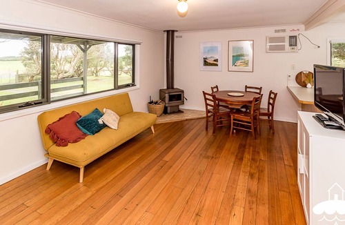 Yanakie Cabin | Millar Cottage Stay 3 Pay 2 Winter Special